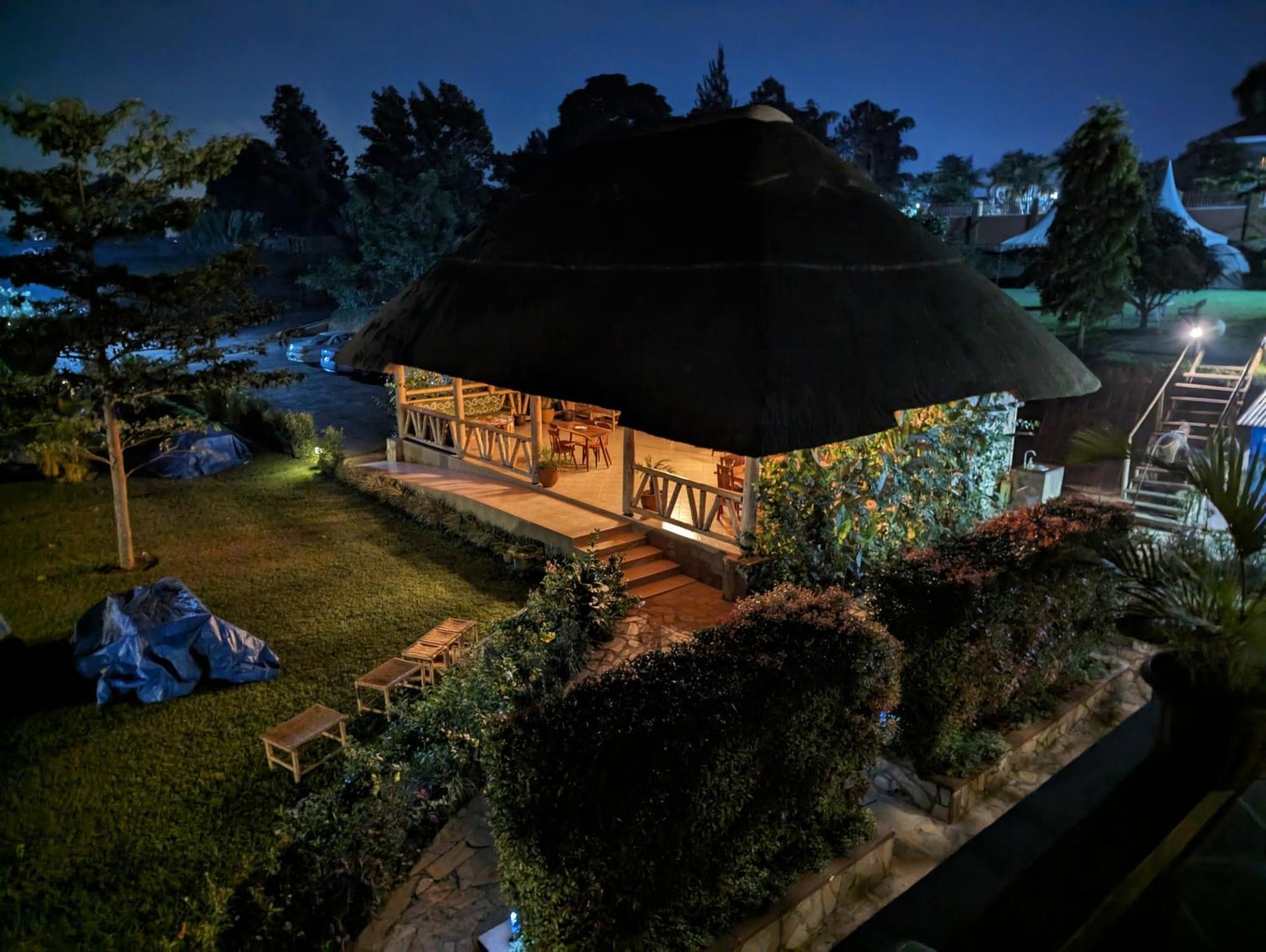 Oslo Gardens Bed & Breakfast Entebbe Dış mekan fotoğraf
